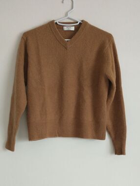 Aritzia Sweater Womens 2XS/S Brown 100% Cashmere V Neck Oversized